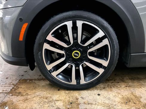 Used 2023 MINI Cooper SE image 12