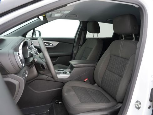 Used 2022 Chevrolet Blazer LT image 12