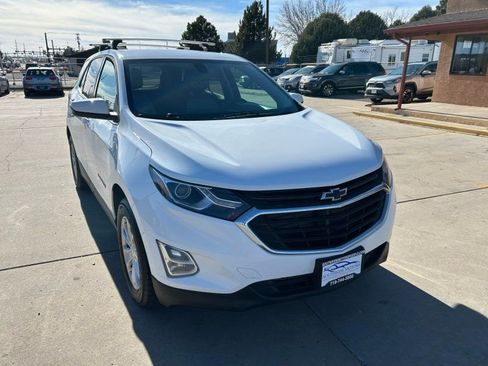 Used 2018 Chevrolet Equinox LT image 1