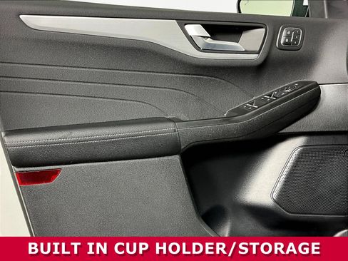 Used 2023 Ford Escape Platinum AWD/4WD image 18