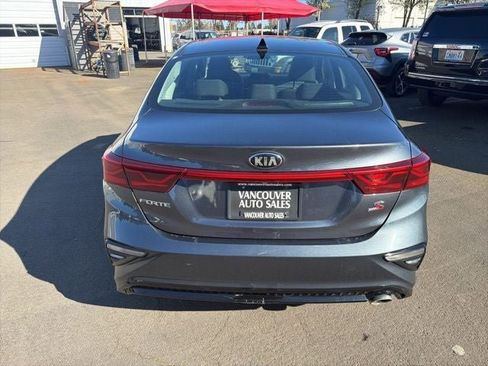 Used 2019 Kia Forte S w/ S Premium Package FWD image 4