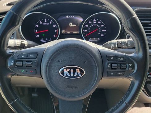 Used 2015 Kia Sedona EX w/ EX Premium Package FWD image 13