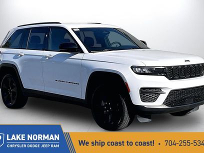 Certified 2023 Jeep Grand Cherokee Altitude