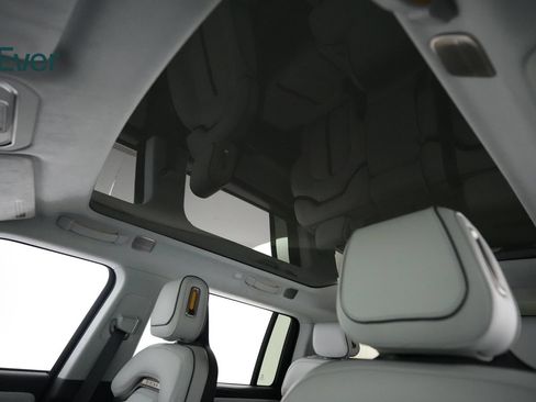 Used 2024 Rivian R1S Adventure Dual AWD/4WD image 28