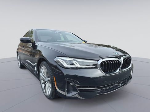 Used 2022 BMW 540i xDrive 540i xDrive w/ Premium Package image 3