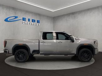 Used 2025 GMC Sierra 2500 AT4 w/ AT4 Premium Plus Package AWD/4WD video 2