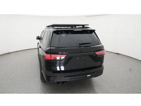 Used 2025 Toyota Sequoia TRD Pro AWD/4WD image 8