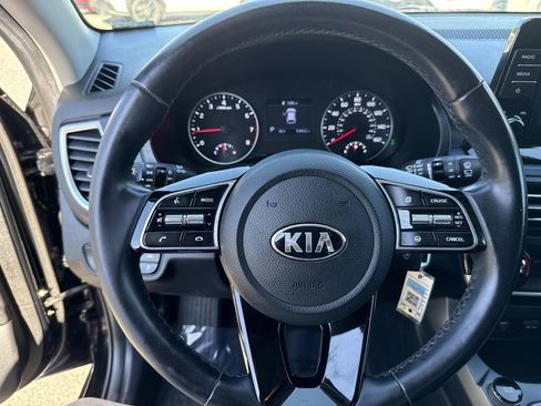 Used 2021 Kia Seltos S image 42