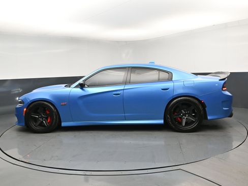 Used 2019 Dodge Charger Scat Pack w/ Dynamics Package image 4