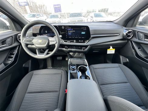 New 2026 Chevrolet Equinox LT image 21