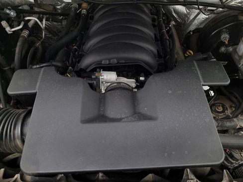 Used 2017 Chevrolet Silverado 1500 LT w/ All Star Edition RWD image 30