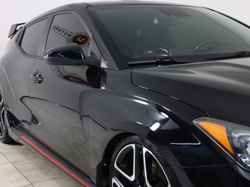 Used 2022 Hyundai Veloster N image 38