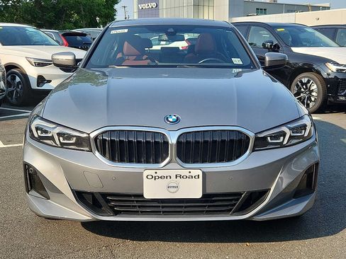 Used 2023 BMW 330e xDrive w/ Premium Package AWD/4WD image 2