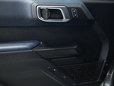 Used 2024 Ford Bronco Outer Banks image 21