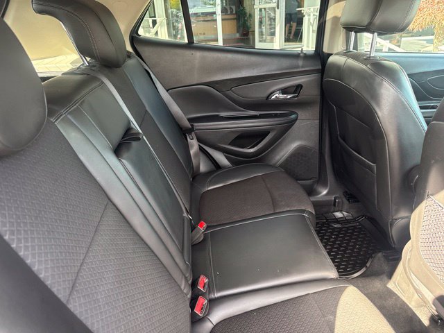 Used 2020 Buick Encore Preferred FWD image 28