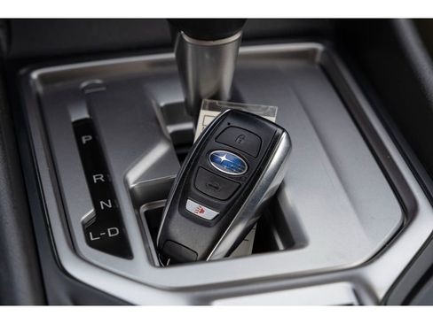 Used 2021 Subaru Forester Premium image 28