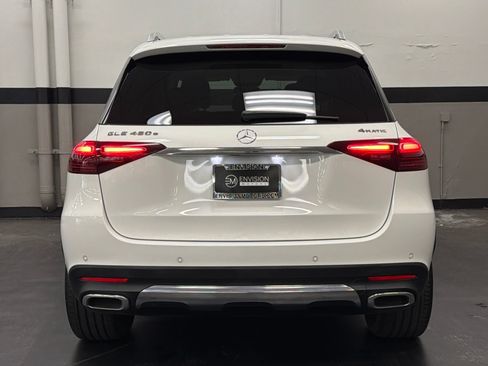 Certified 2025 Mercedes-Benz GLE 450e 4MATIC image 11