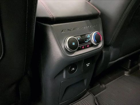 New 2026 Ford Explorer ST-Line w/ ST-Line Street Pack image 33
