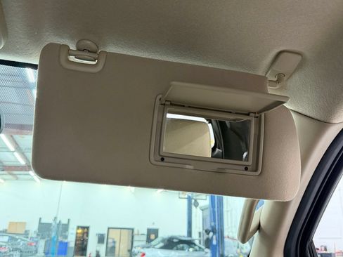 Used 2017 Nissan Frontier SV RWD image 39