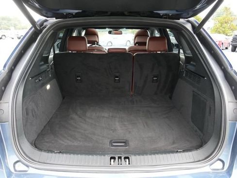 Used 2018 Lincoln MKX Reserve w/ Lincoln MKX Climate Package FWD image 11