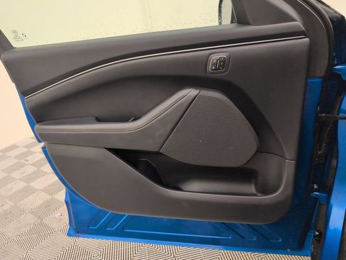 Used 2025 Ford Mustang Mach-E Select w/ Comfort Package Lite RWD image 32