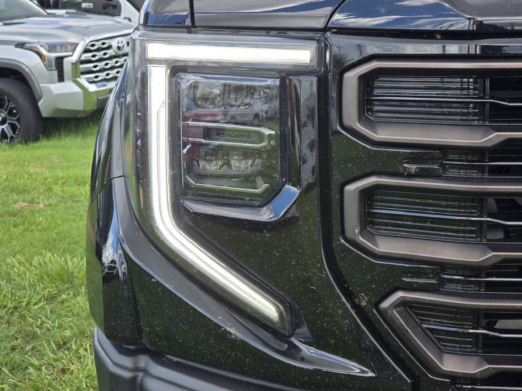 Used 2026 GMC Sierra 1500 AT4X AWD/4WD image 11