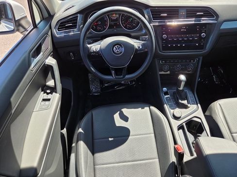 Used 2019 Volkswagen Tiguan SE AWD/4WD image 4