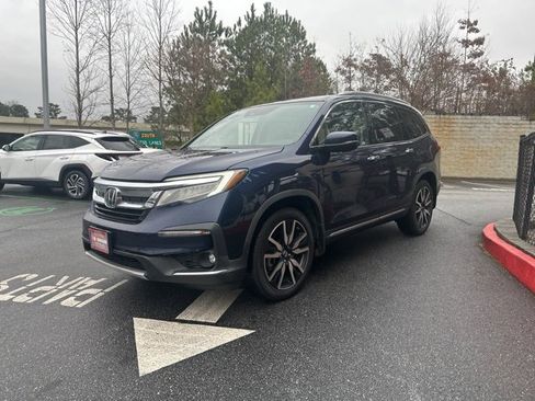 Used 2019 Honda Pilot Touring image 3