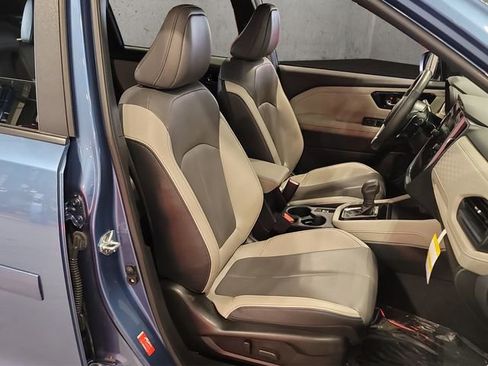 Used 2025 Subaru Forester Limited image 21