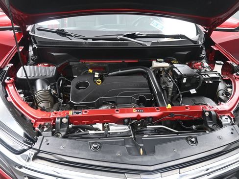Used 2024 Chevrolet Equinox LT w/ LPO, Floor Liner Package AWD/4WD image 12