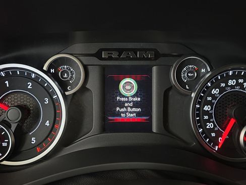New 2025 RAM 2500 Big Horn AWD/4WD image 21