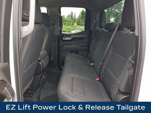 Used 2024 Chevrolet Silverado 1500 RST AWD/4WD image 21