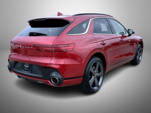 Used 2022 Genesis GV70 3.5T Sport w/ Sport Prestige Package AWD/4WD image 5