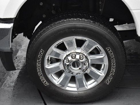 Used 2022 Ford F250 Platinum image 39