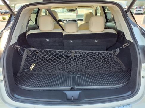 Used 2024 Nissan Murano Platinum w/ Cargo Package FWD image 25