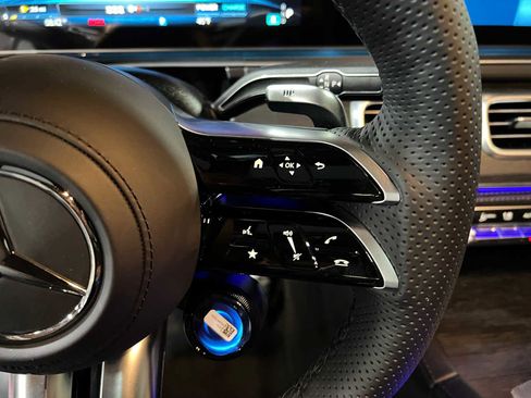 New 2025 Mercedes-Benz GLE 53 AMG 4MATIC image 24