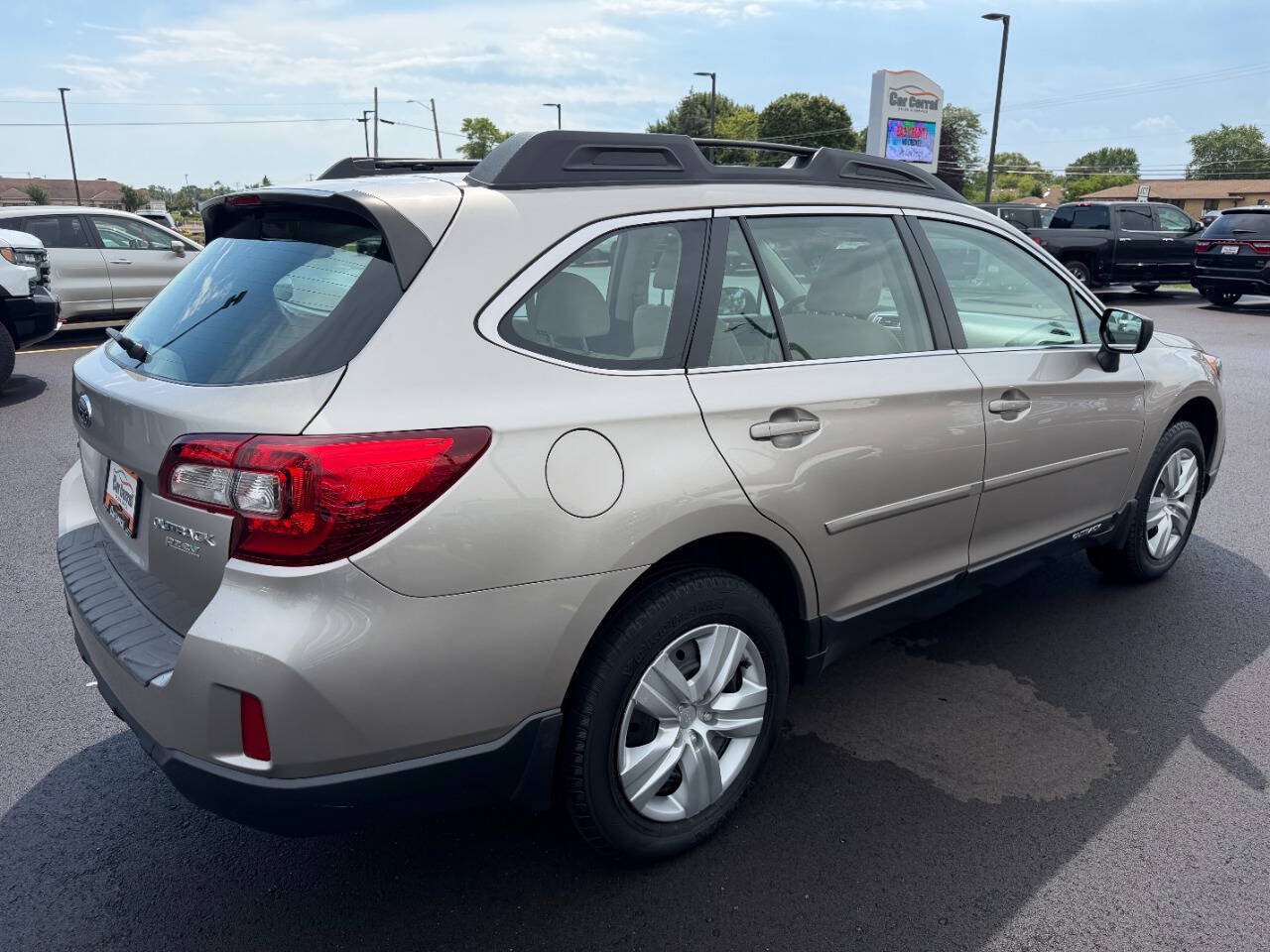 Used 2016 Subaru Outback 2.5i w/ Protection Package #1 AWD/4WD image 5