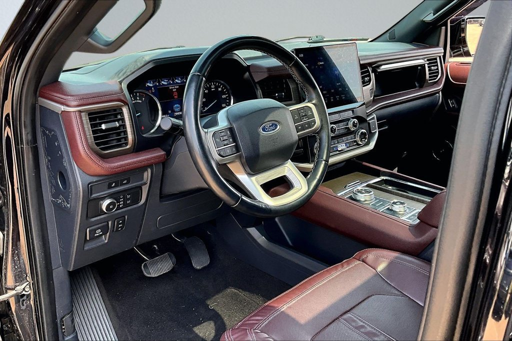 Used 2022 Ford Expedition Max Limited AWD/4WD image 11