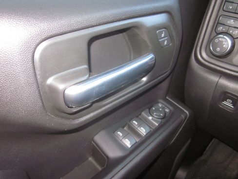 Used 2023 Chevrolet Silverado 1500 Custom w/ LPO, Dark Essentials Package AWD/4WD image 17