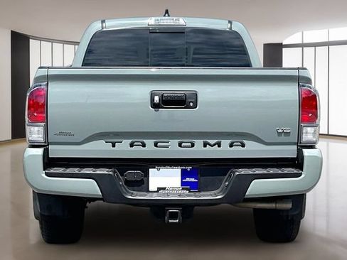 Used 2023 Toyota Tacoma TRD Sport AWD/4WD image 5