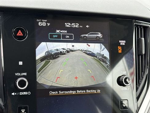 Used 2025 Subaru Outback Premium image 24