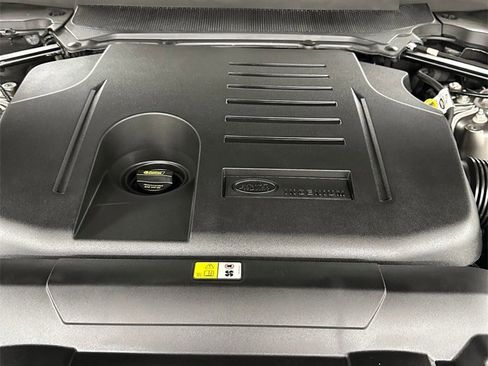 Used 2021 Land Rover Range Rover Westminster Edition image 7