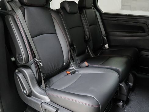 New 2026 Honda Odyssey Sport-L image 42