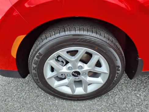 New 2025 Kia Soul S image 14