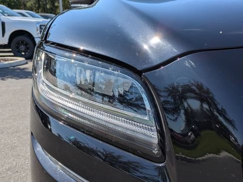 Certified 2023 Lincoln Nautilus Reserve AWD/4WD image 10