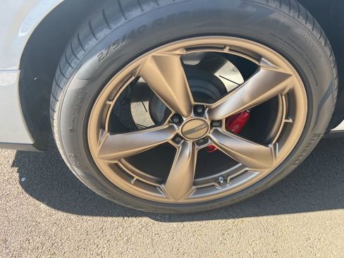 Used 2016 Dodge Challenger SRT Hellcat image 4