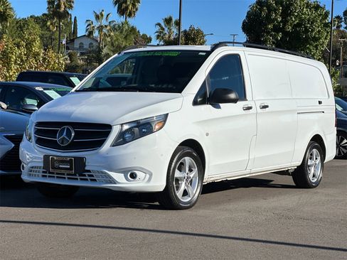 Used 2022 Mercedes-Benz Metris Cargo image 7