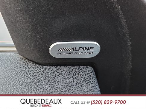 Used 2022 Dodge Charger R/T w/ Blacktop Package RWD image 10