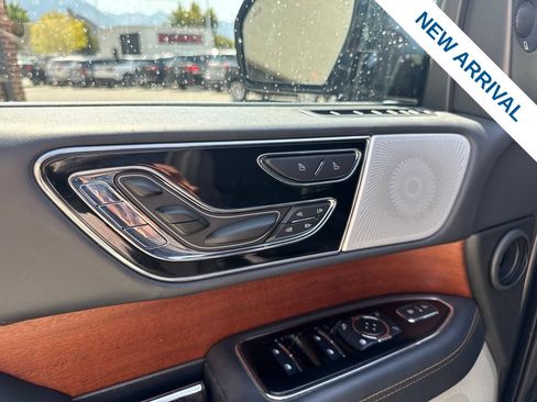 Used 2023 Lincoln Navigator L Black Label AWD/4WD image 24