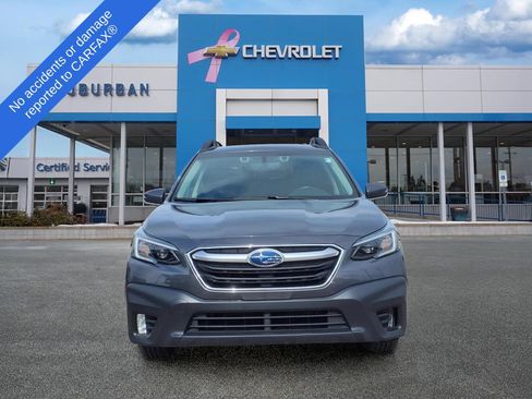 Used 2020 Subaru Outback Premium AWD/4WD image 2